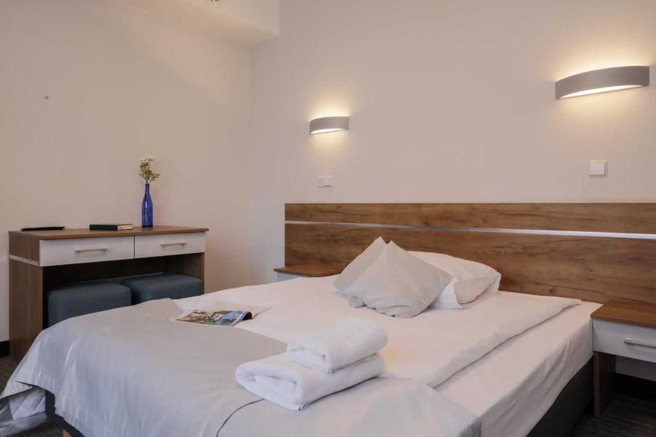 Deluxe Doppel-/Zweibettzimmer