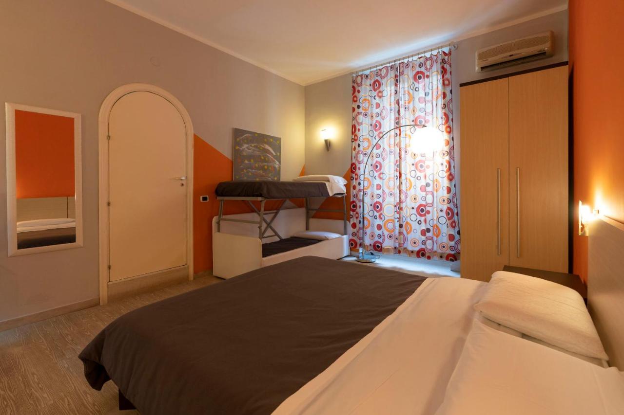 Standard Quadruple Room,949419046:JPEG