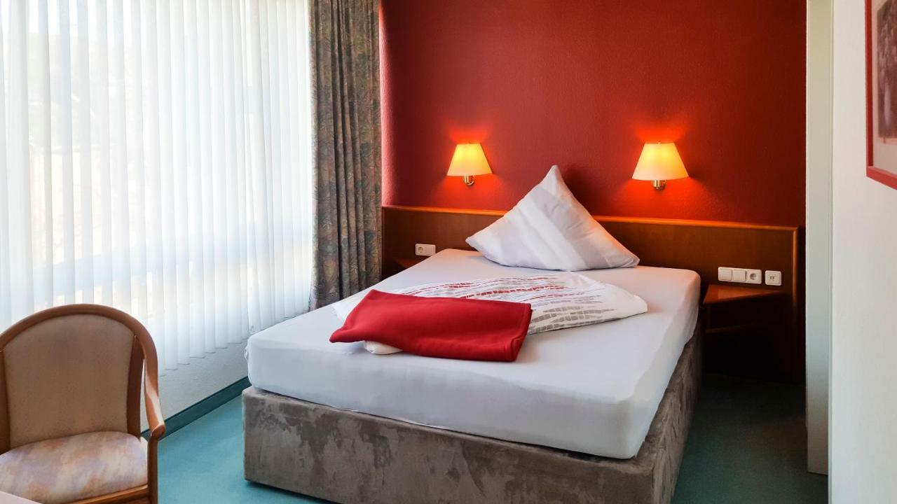 Comfort Double or Twin Room,784149579:JPEG
