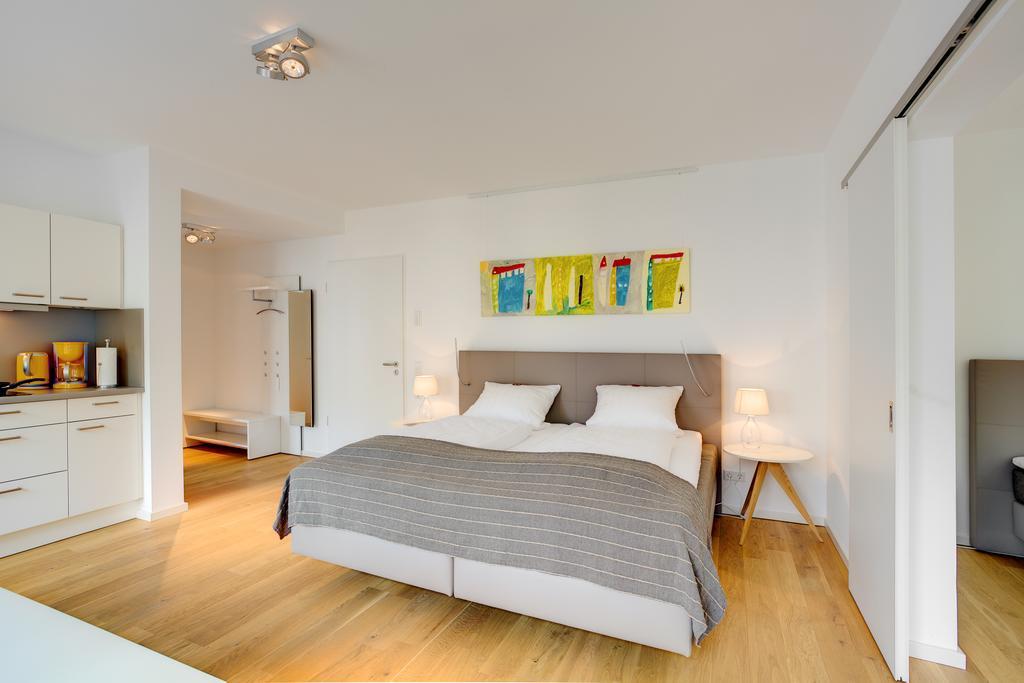 Standard One-Bedroom Apartment,1589158754:JPEG