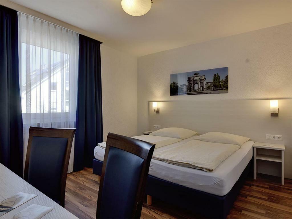 Double Room Comfort shower,798842454:JPEG