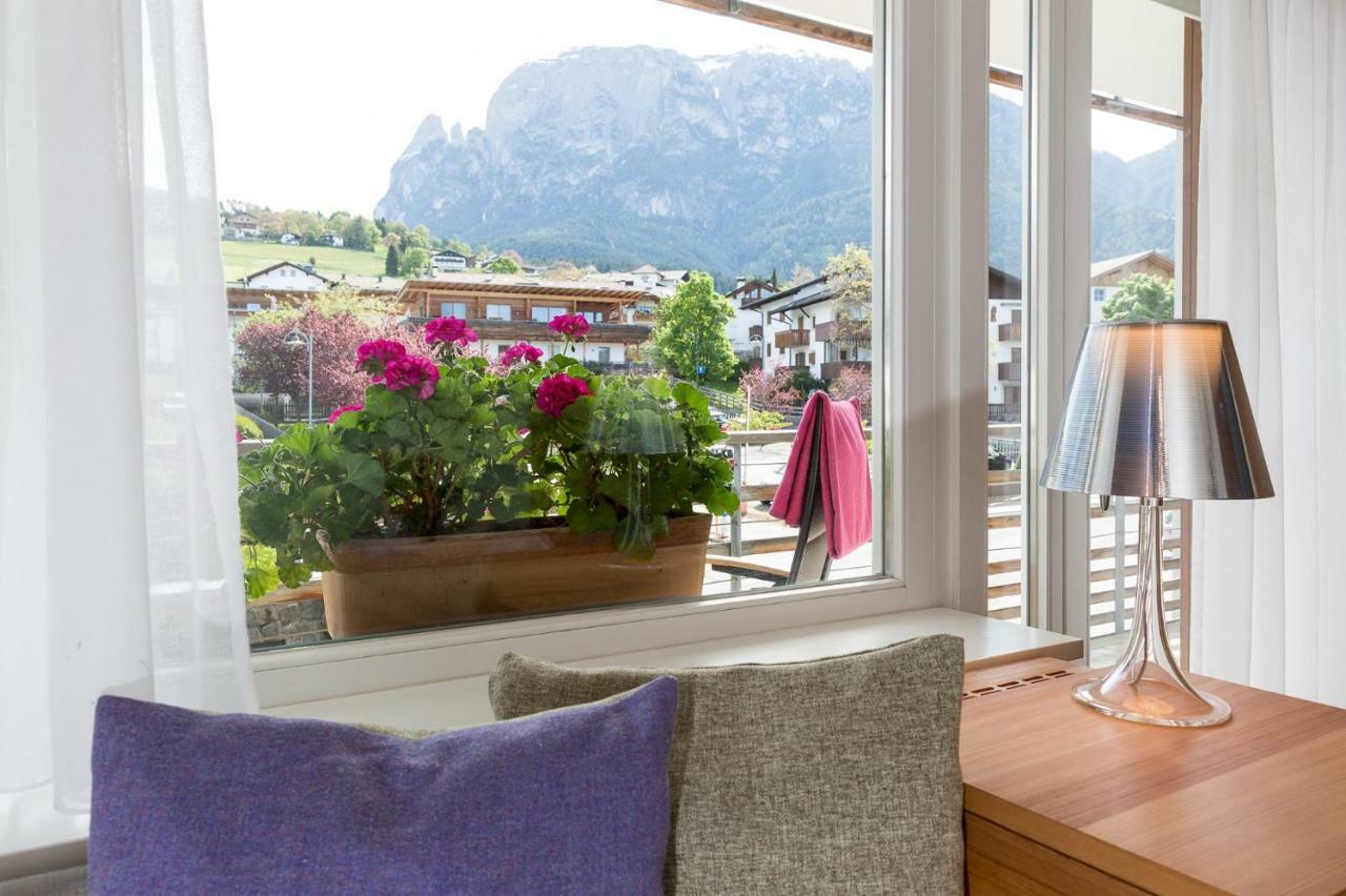 Einzelzimmer mit Balkon