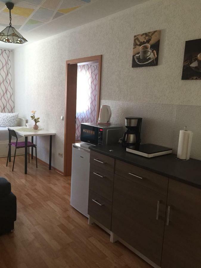 Doppel-/Zweibettzimmer mit Bad