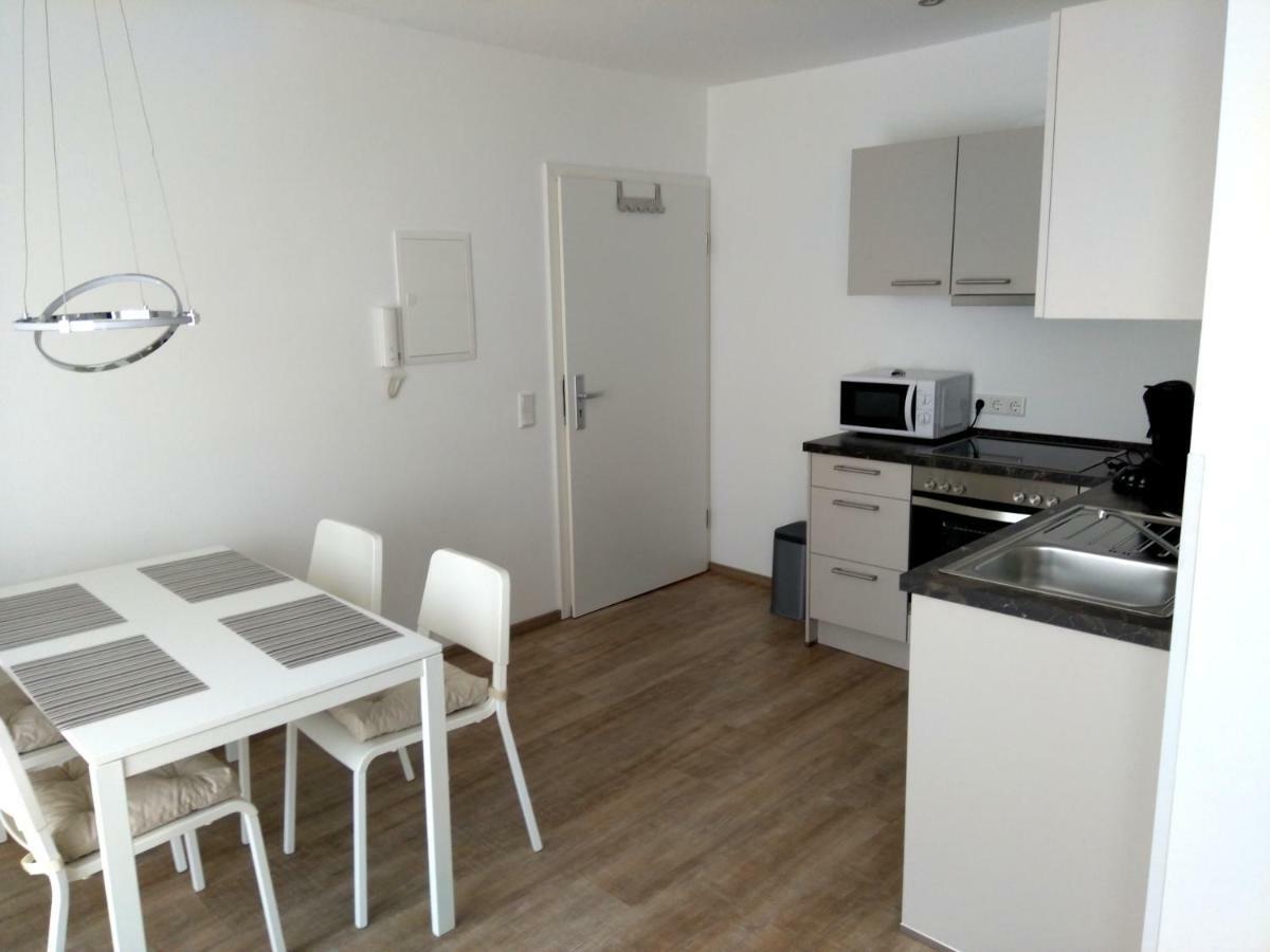Apartment mit Balkon
