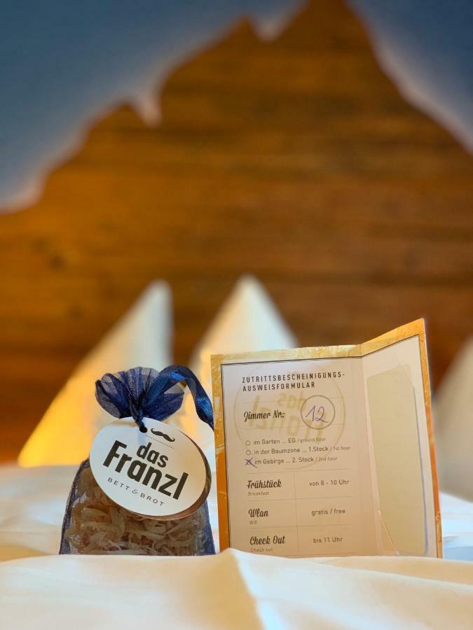 Doppelzimmer mit Balkon