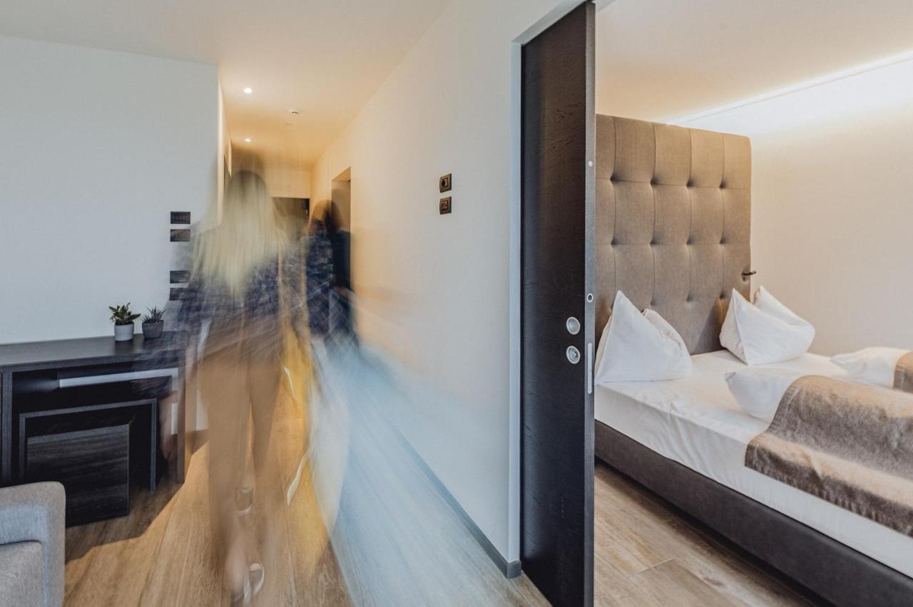 Deluxe Family Suite