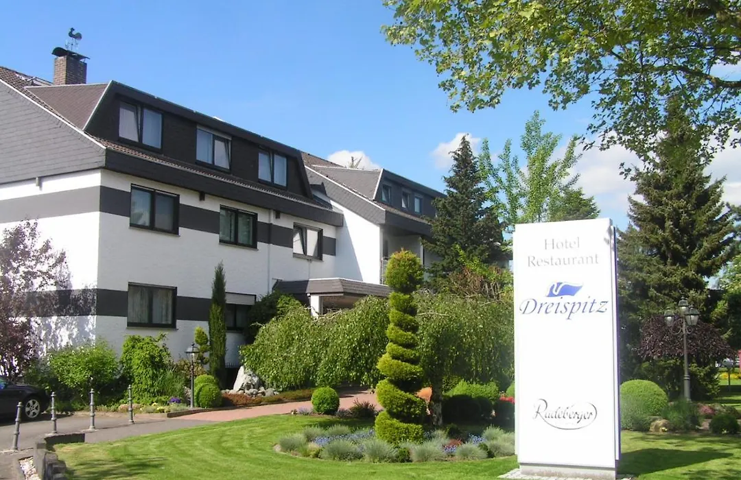 Hotel - Garni - Dreispitz-1