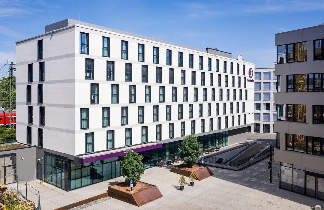 Holiday Inn Express - Freiburg - City Centre-1