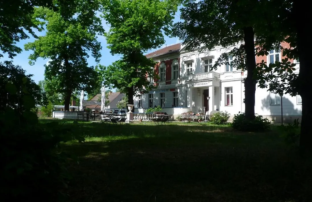 Hotel am Hain-1