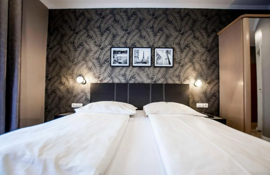 Hotel Garni Landhaus Zur Issel-1