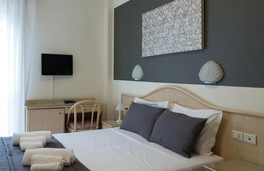 Hotel Airone (Adults Only)-1