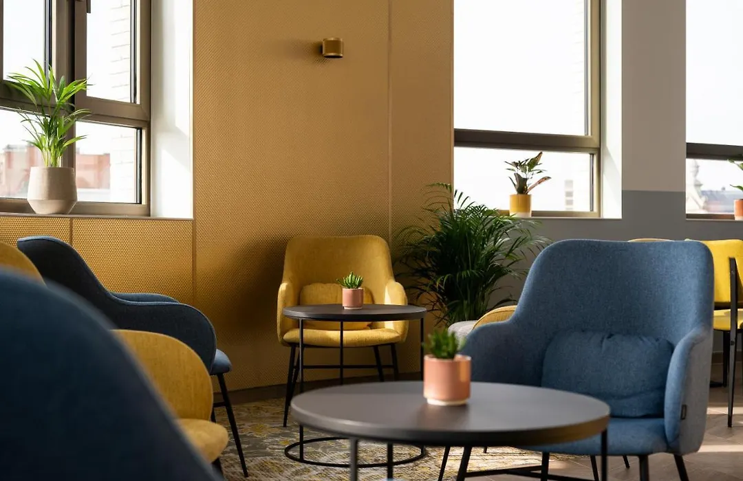 B&B HOTEL Antwerpen Centrum-1