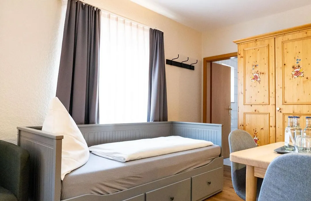 Hotel Beim Schupi Karlsruhe-1