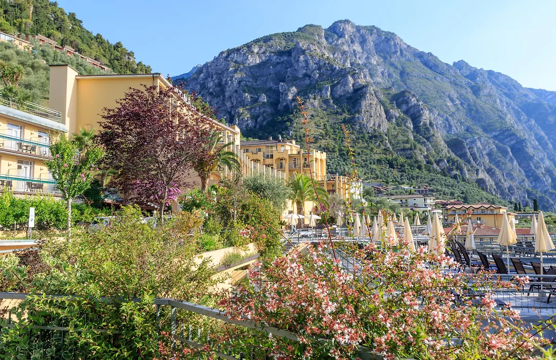 Hotel Cristina-1
