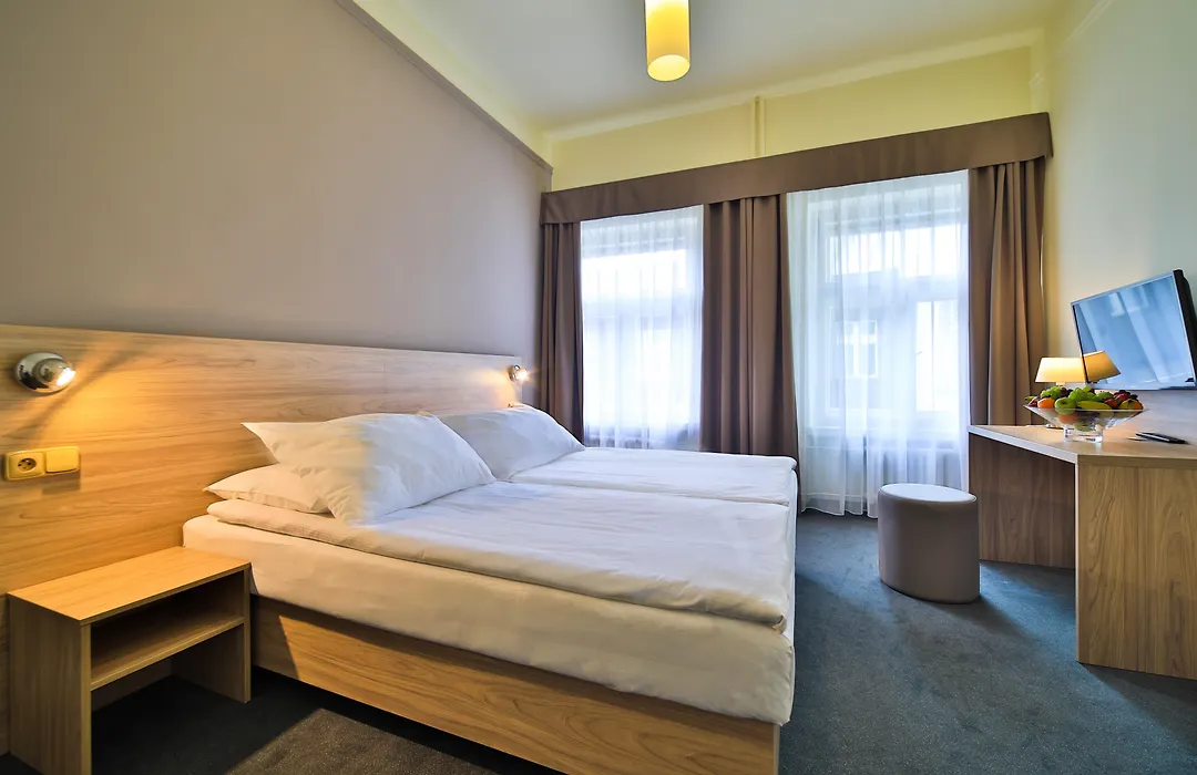 Atlantic Hotel-1