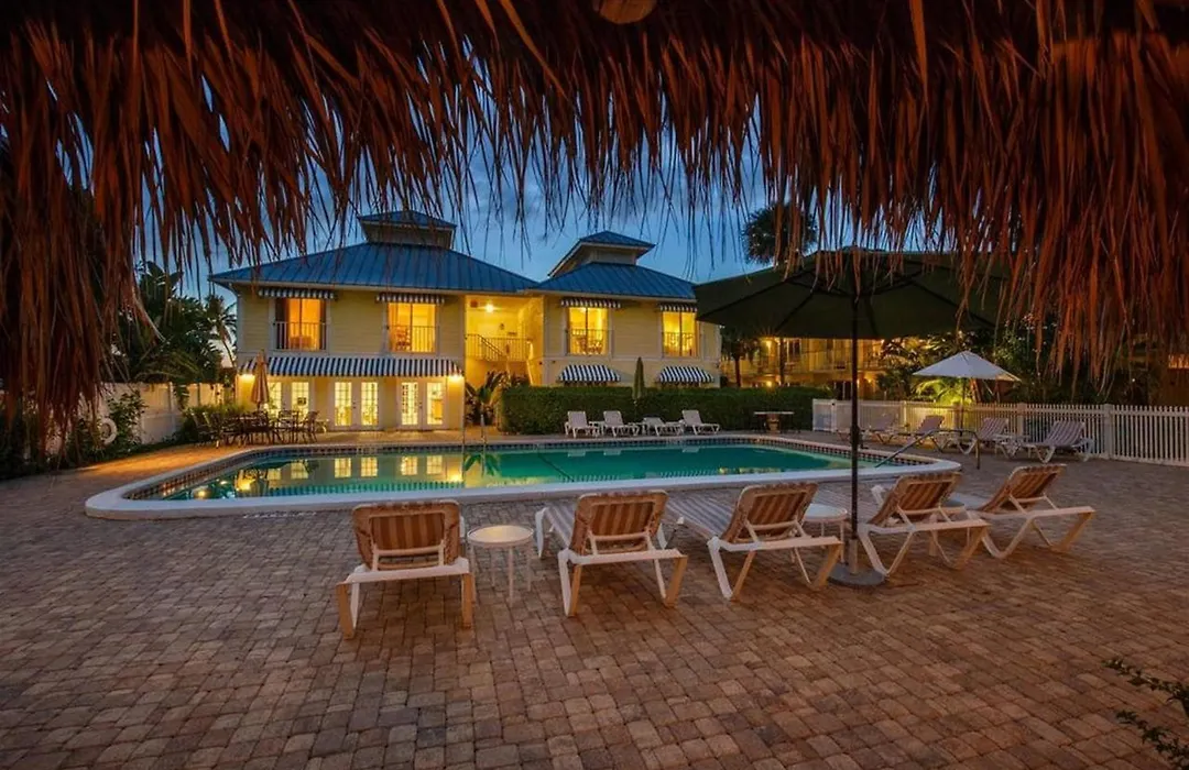 Naples Garden Inn-1