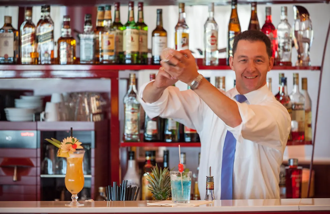 Airport Hotel Basel - Convenient&Friendly-1