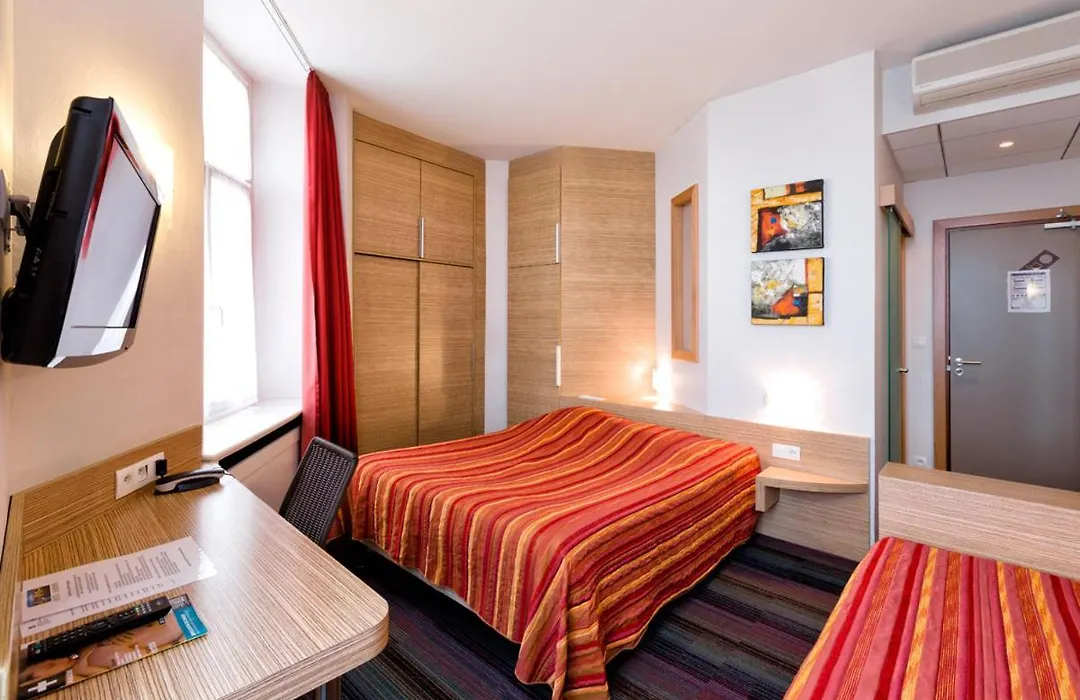 Hotel Vendome-1
