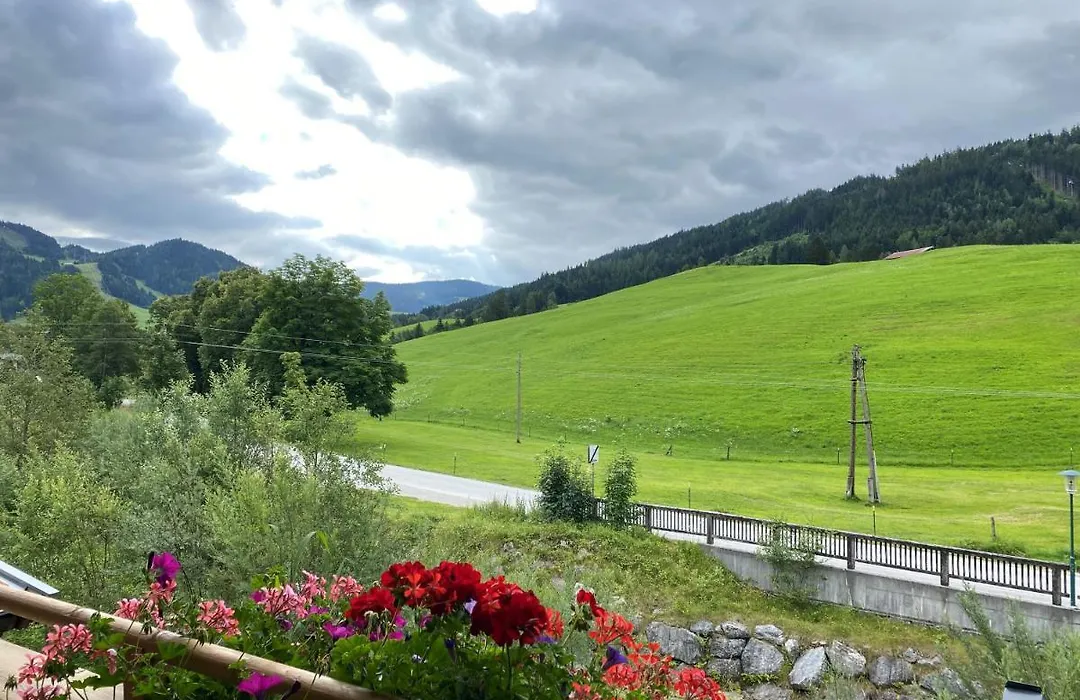 Hotel Sonnenlicht Maria Alm-1