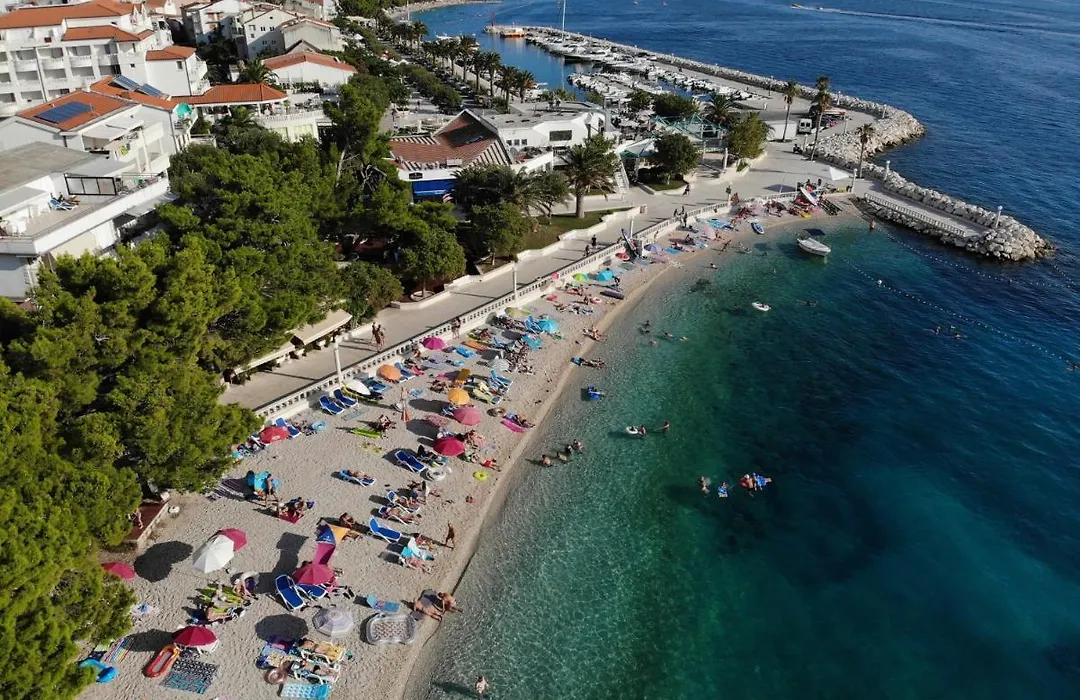 Apartmani Dasa Tucepi-1