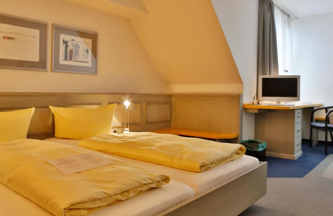 Avenue Hotel-1