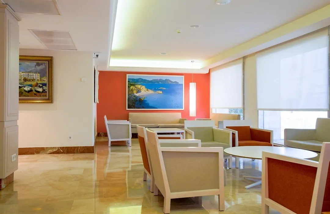 Hotel Cala Bona-1