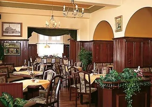 Hotel - Restaurant Kurhaus Klotzsche-1