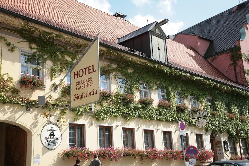 Altstadt-Hotel Zieglerbräu-1