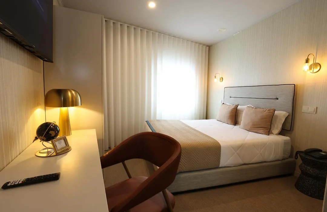 Hotel America-1