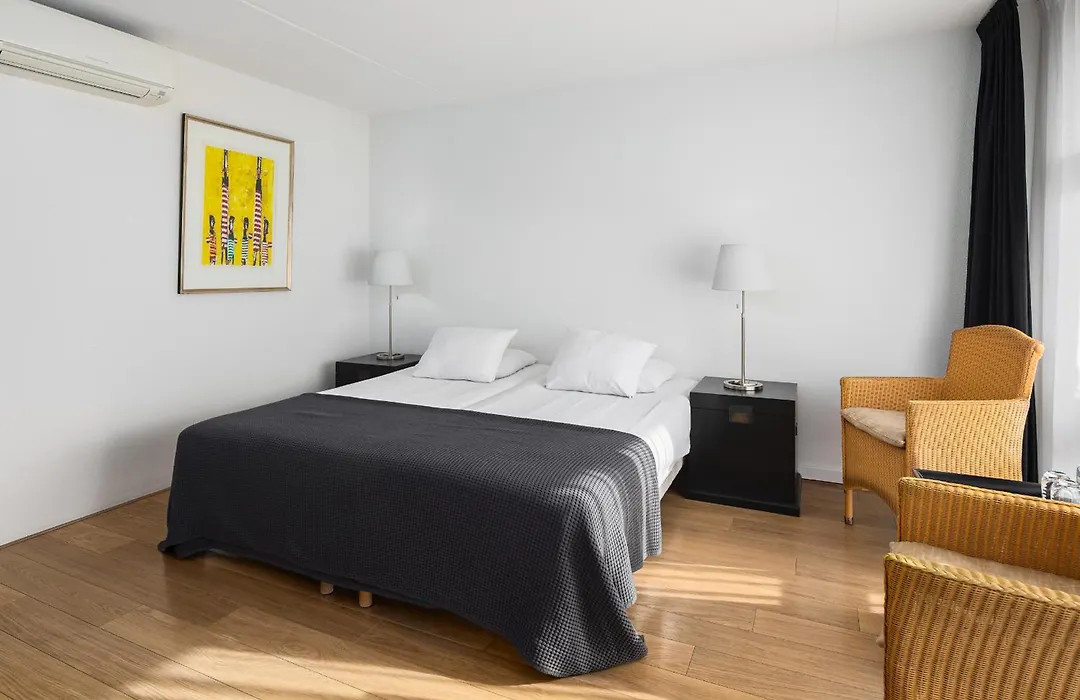 Strandhotel Duinheuvel-1