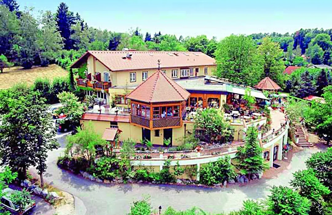 Hotel Restaurant - Häuserl im Wald Graz-1