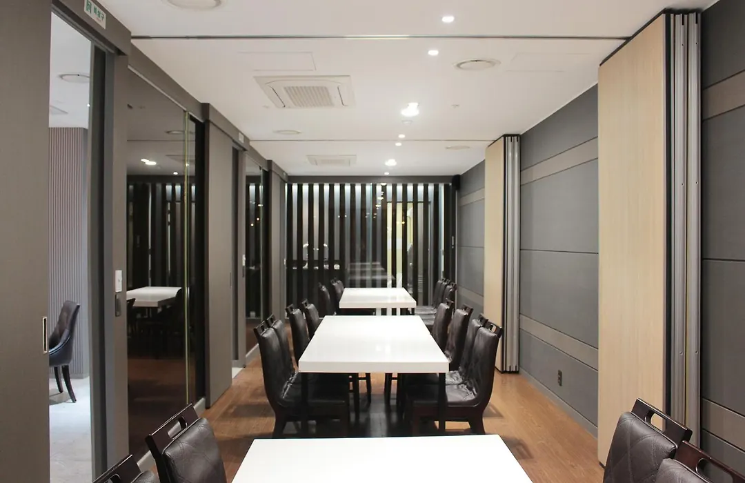 Hamilton Hotel-1