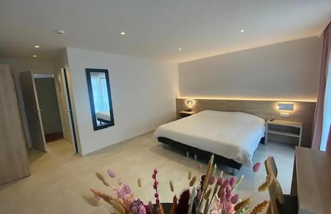 Hotel Louisa-1