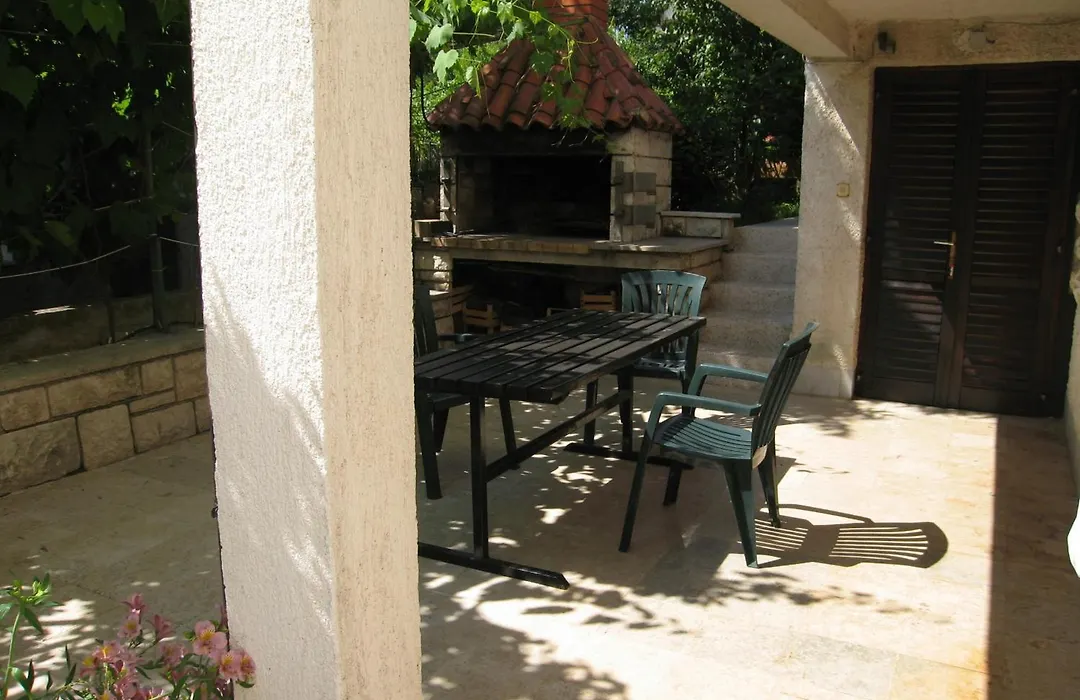 Guest house Zimmer F1-1