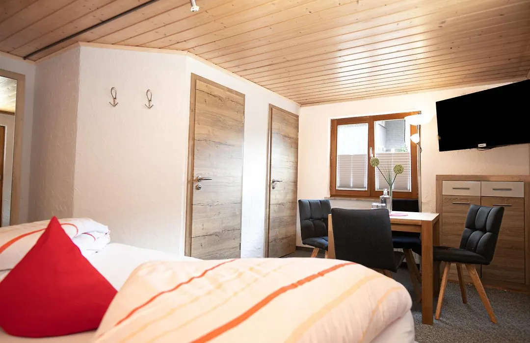 Hotel Restaurant Amadeus - inclusive Skipass und vieles mehr-1