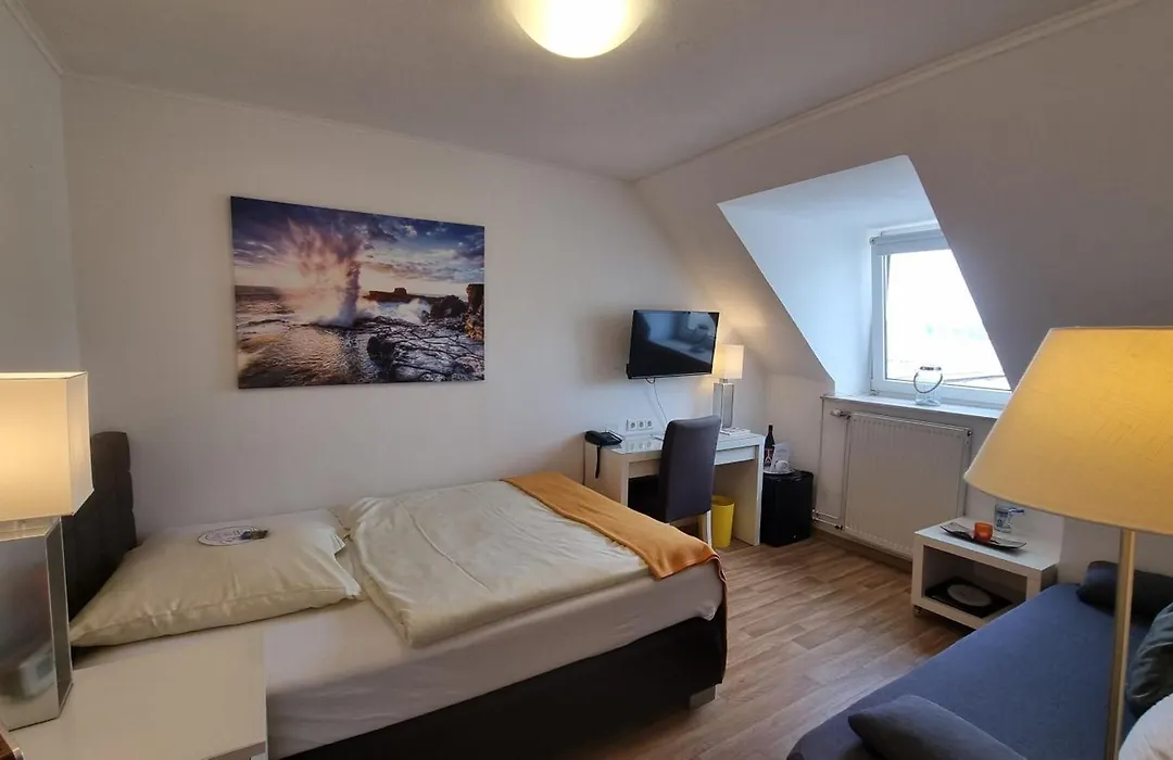 Akzent Hotel Strandhalle-1