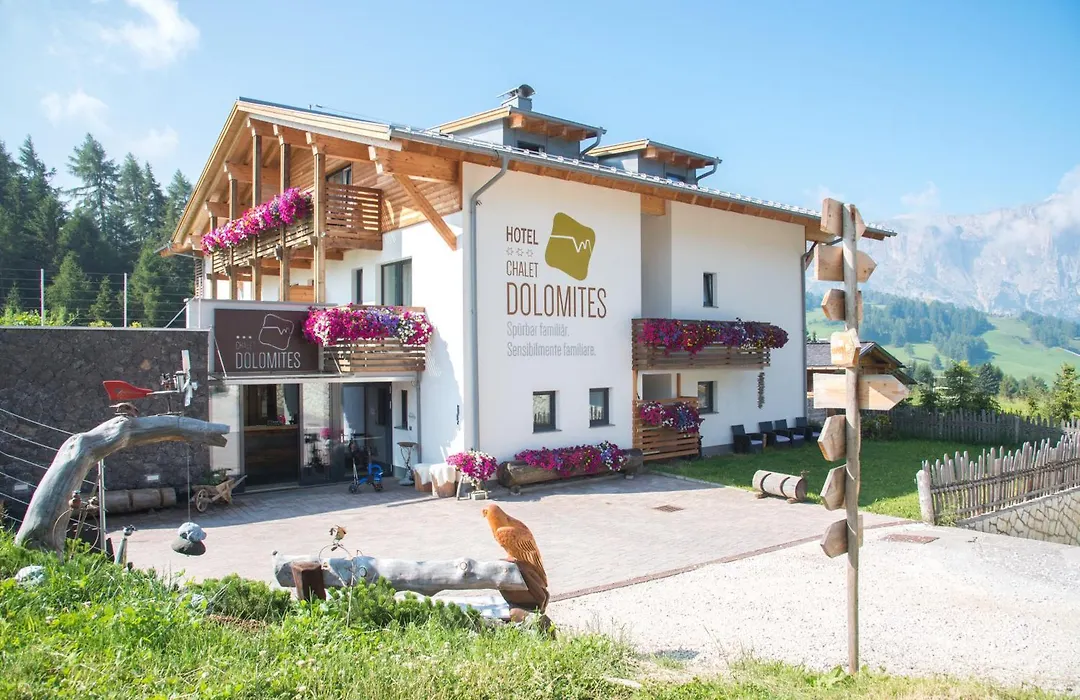 Hotel Chalet Dolomites-1
