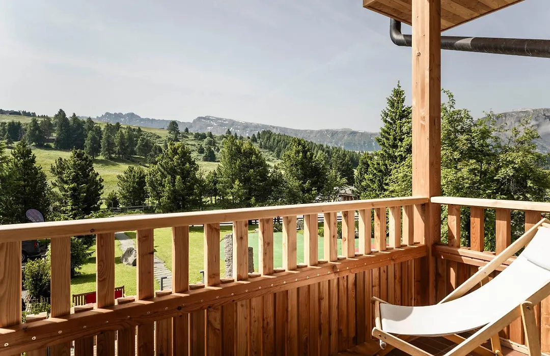 Seiser Alm Plaza-1