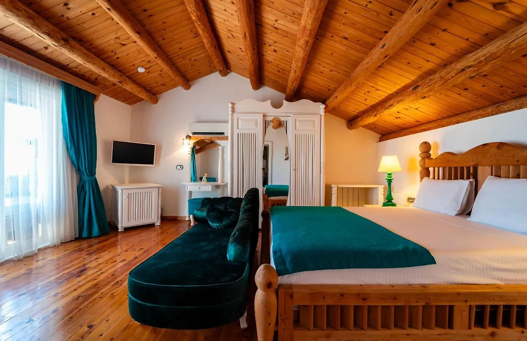Elixir Hotel-1