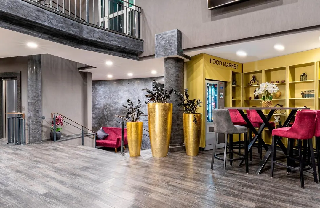PLAZA Premium Parkhotel Norderstedt-1