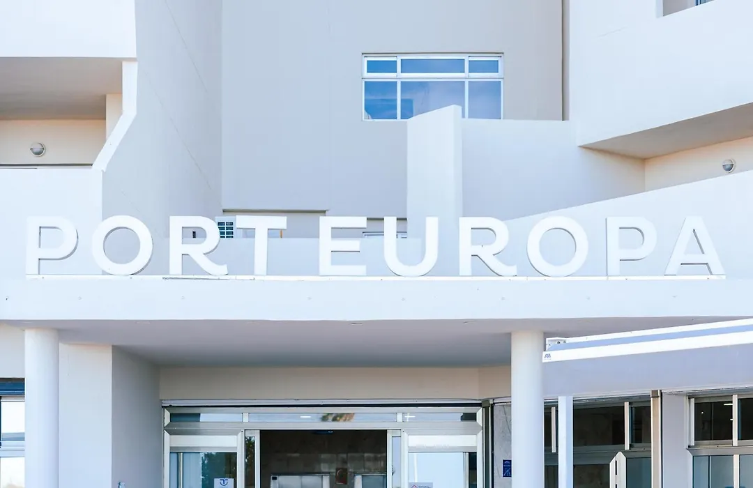 Port Europa-1