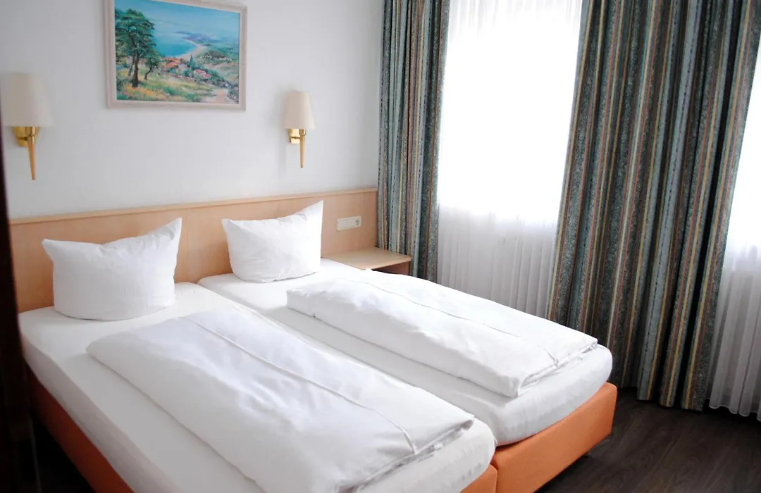 Hotel & Cafe Goeller-1