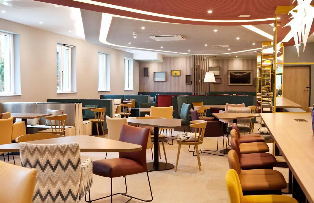 Hampton By Hilton Regensburg-1