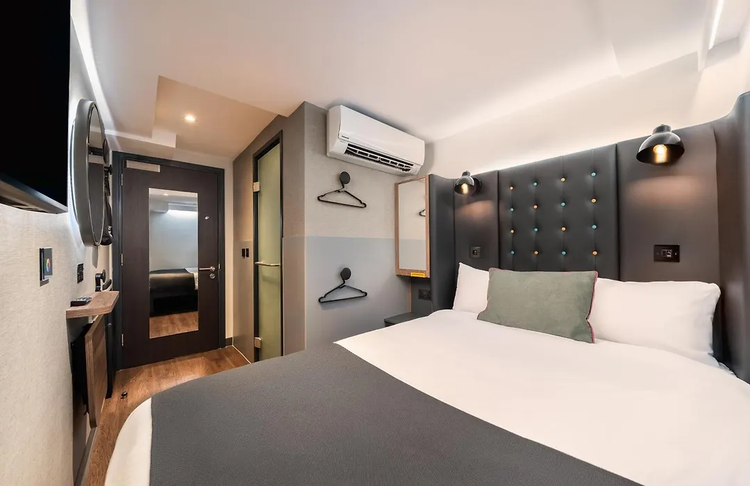 Point A Hotel London Waterloo-1