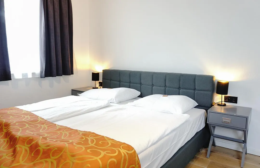 Hotel Astoria-1