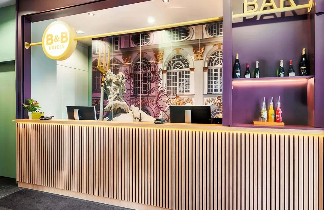 B&B Hotel München-Moosach-1