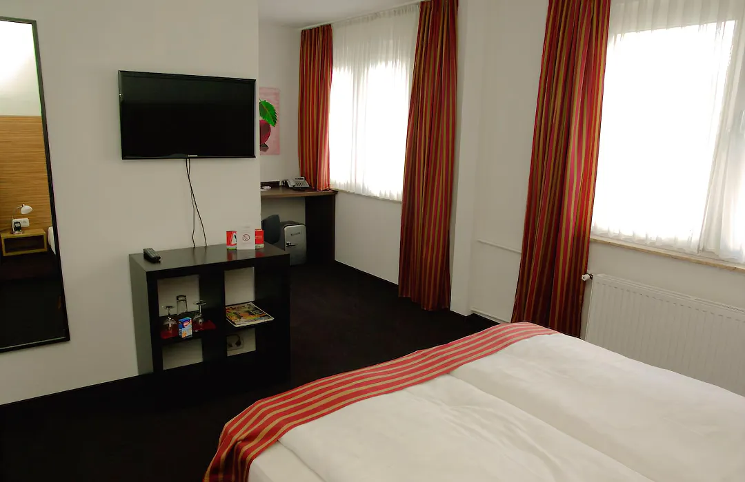 Hotel Sittardsberg-1