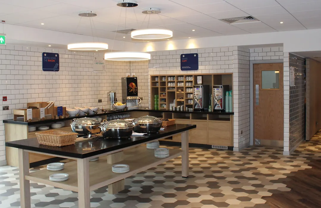 Holiday Inn Express Oxford Kassam Stadium By Ihg-1