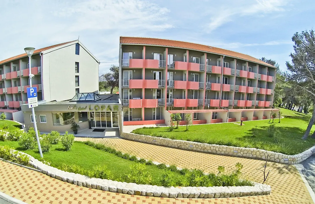 San Marino Resort-1
