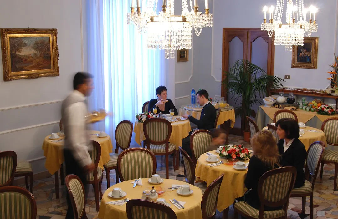 Hotel Silla-1
